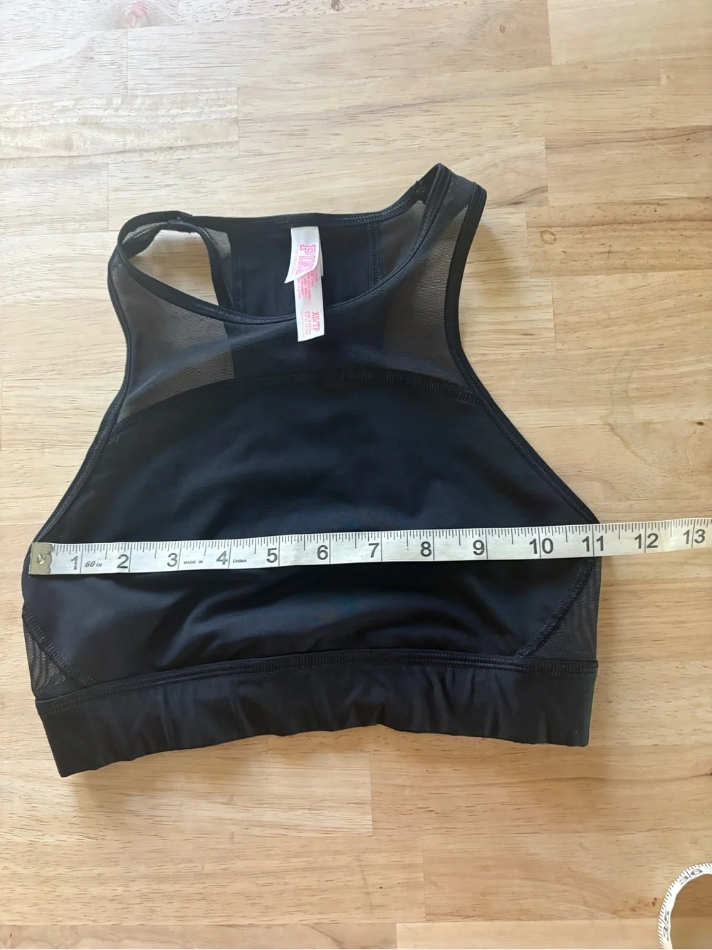 VS pink sports bra